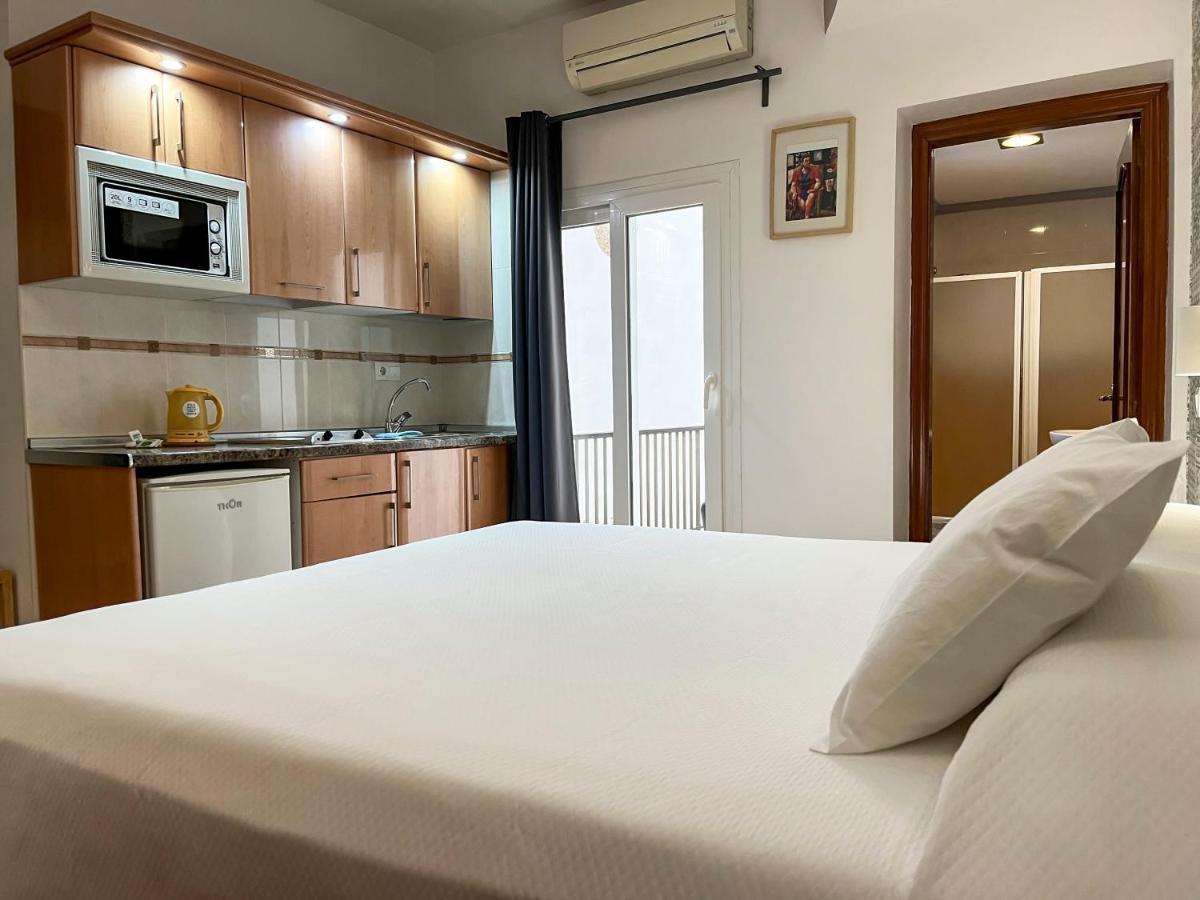 Beatriz Charming Hostal Torremolinos Exterior photo
