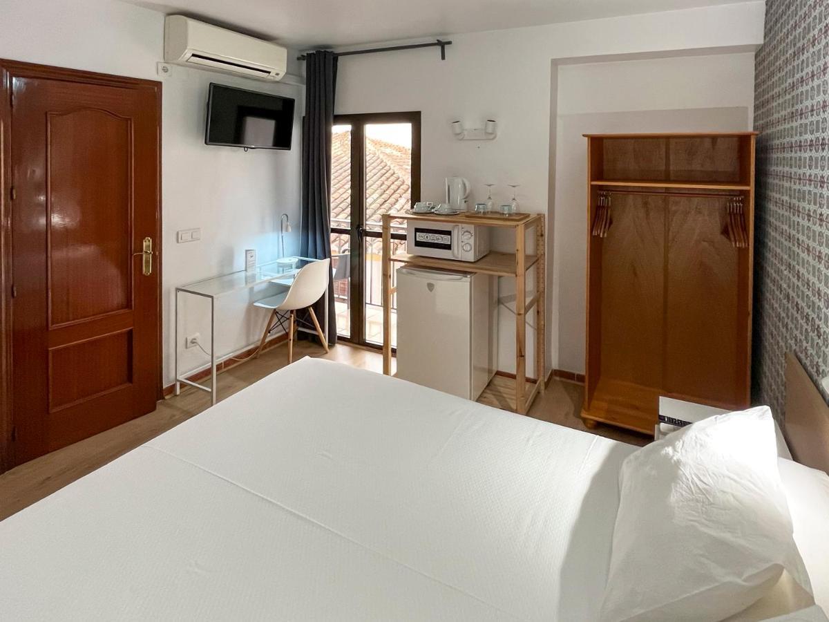 Beatriz Charming Hostal Torremolinos Exterior photo