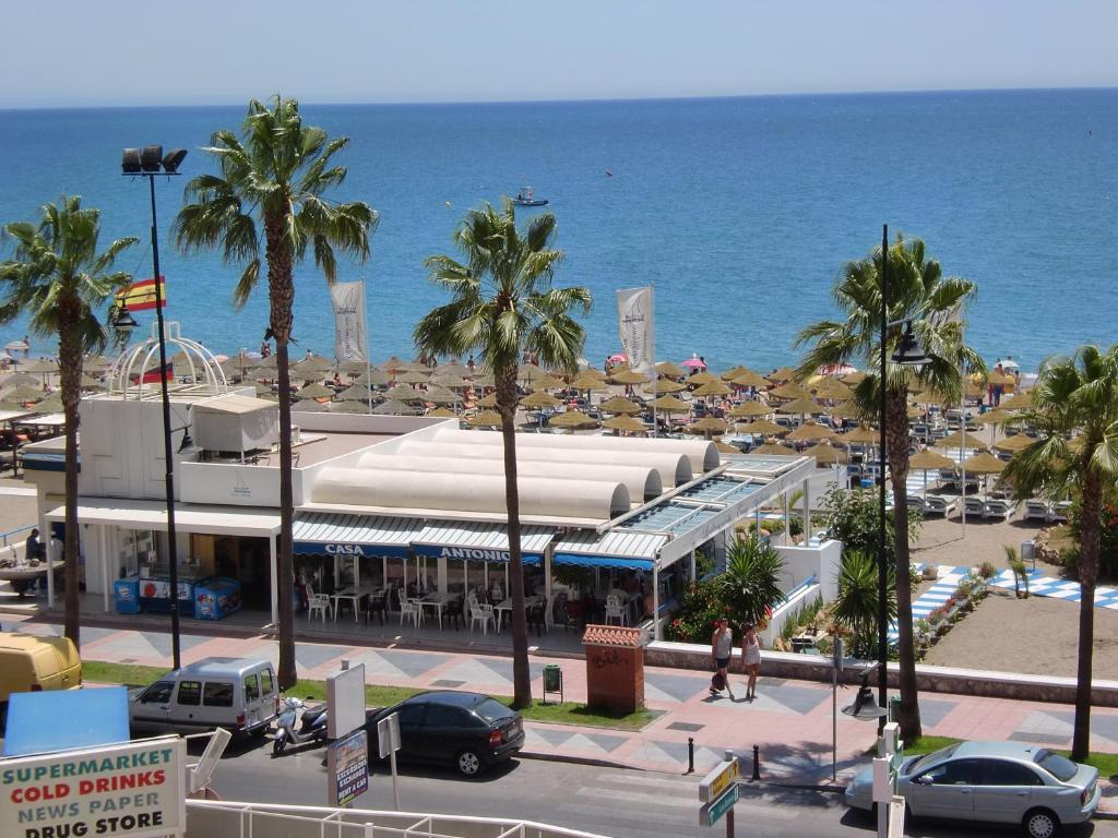 Beatriz Charming Hostal Torremolinos Exterior photo