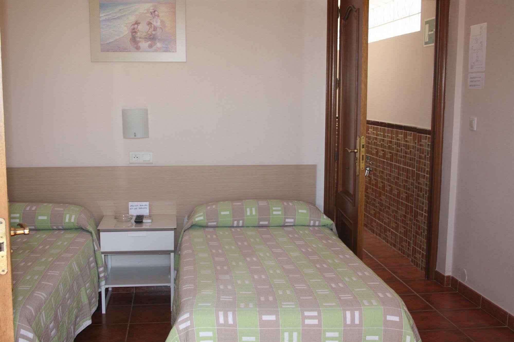 Beatriz Charming Hostal Torremolinos Exterior photo